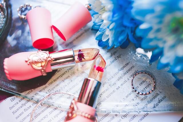 sun care industry - lipsticks