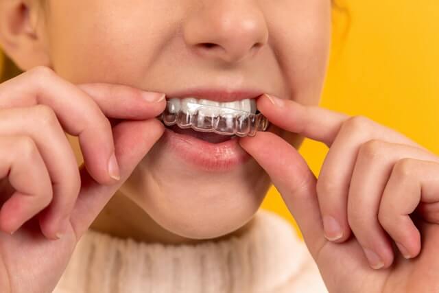 oral care - easy to apply